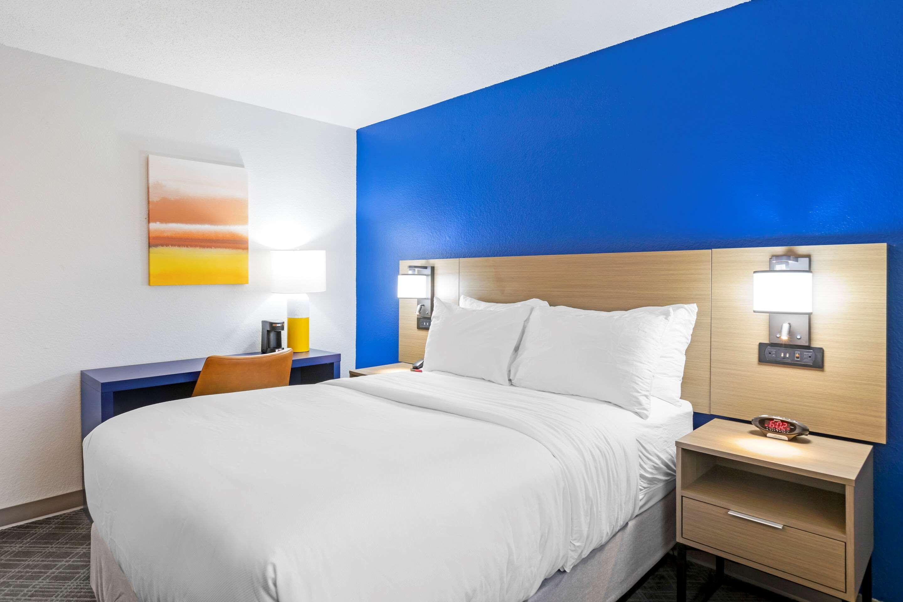 Comfort Inn Detroit - Troy Clawson Esterno foto