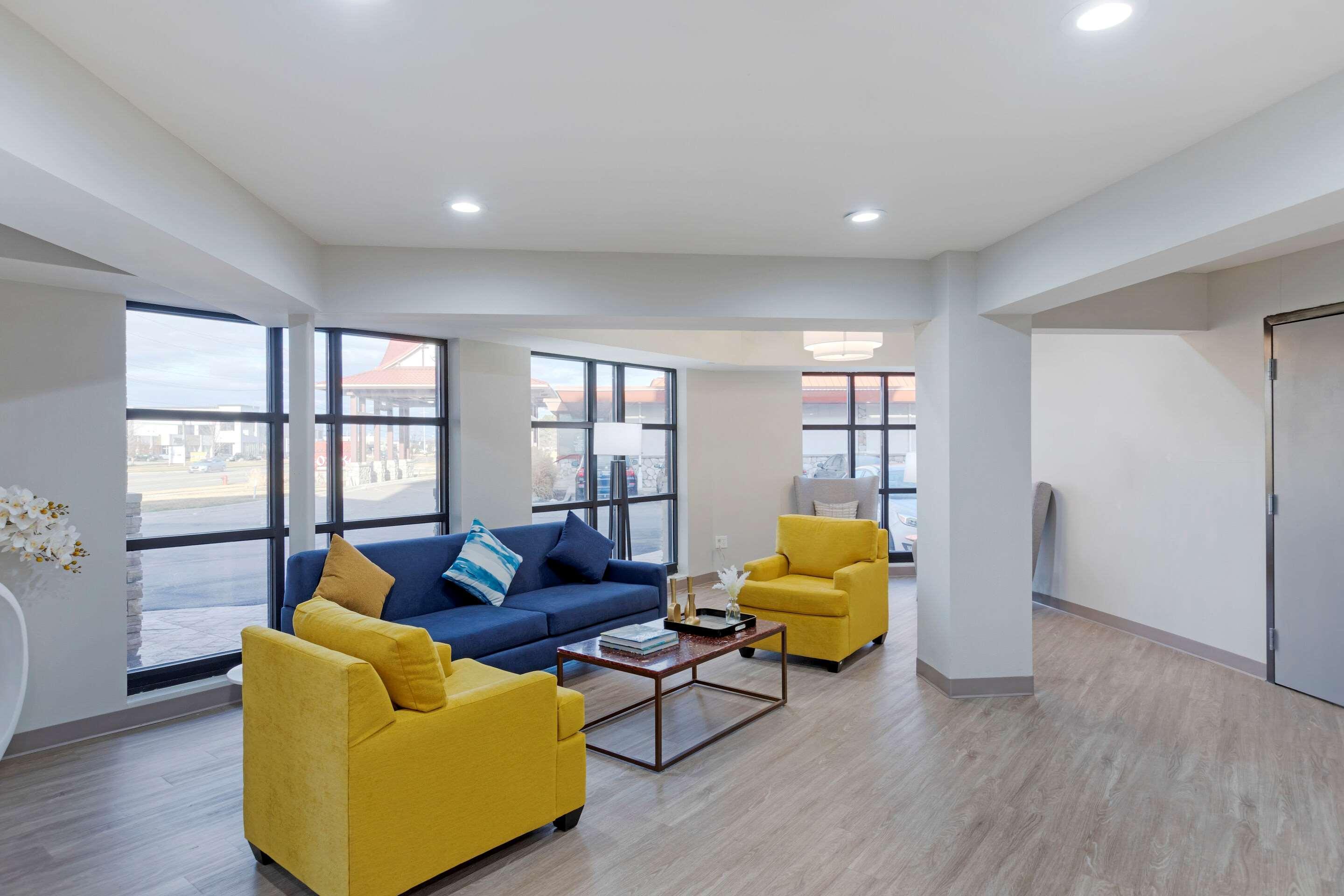 Comfort Inn Detroit - Troy Clawson Esterno foto