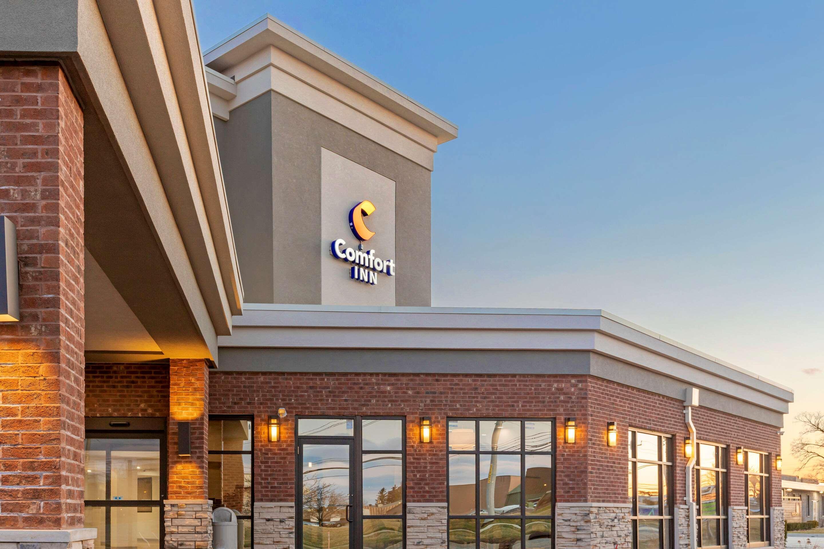 Comfort Inn Detroit - Troy Clawson Esterno foto